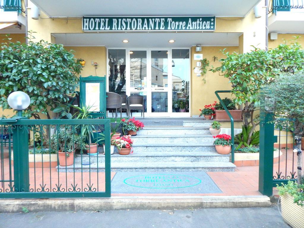 Hotel Torre Antica Loano Εξωτερικό φωτογραφία