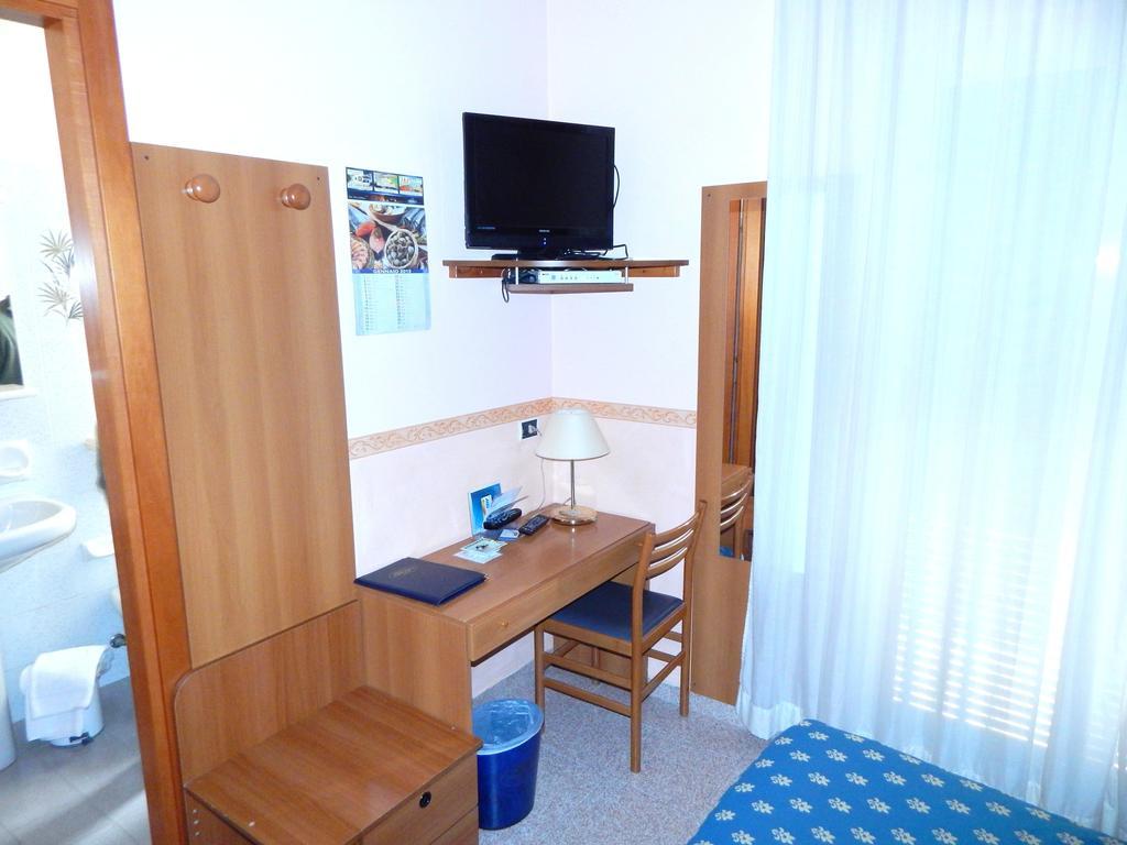 Hotel Torre Antica Loano Εξωτερικό φωτογραφία